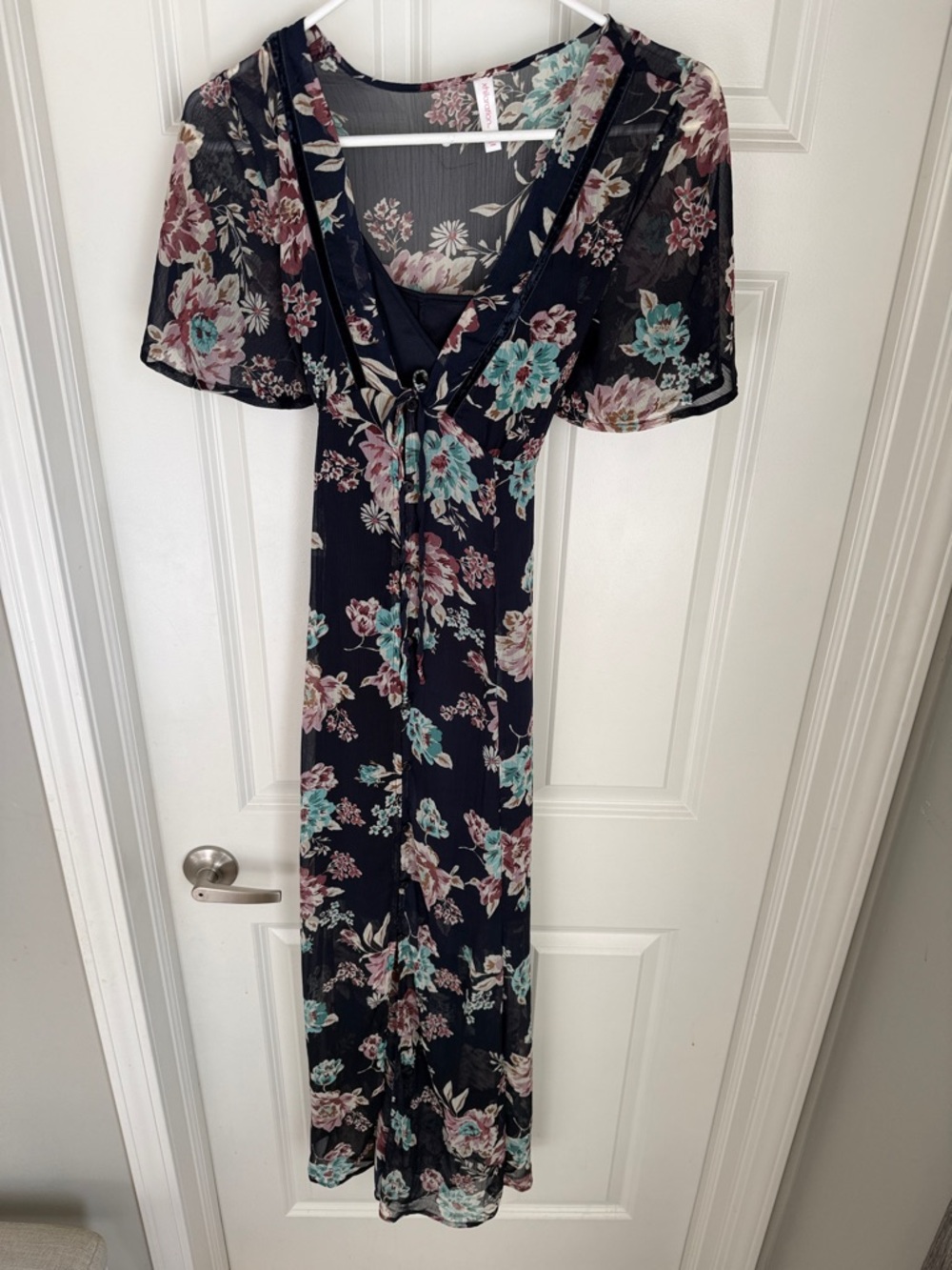 Xhilaration Floral V-Neck Maxi Dress in Navy with Teal & Blush Flowers